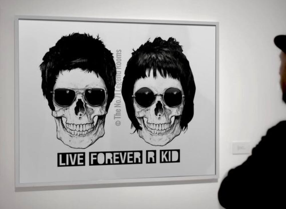 Oasis skulls - Live Forever R Kid