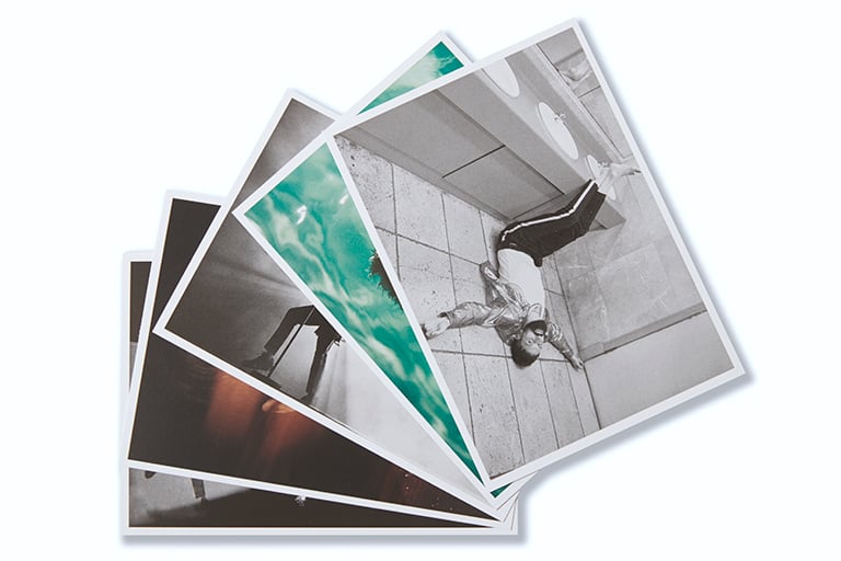 SOUVENIR. LUXURY. POSTCARDS. THE S.L.P LIMITED EDITION BOX SET *SIGNED*
