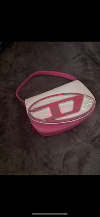 Image 3 of D Bag