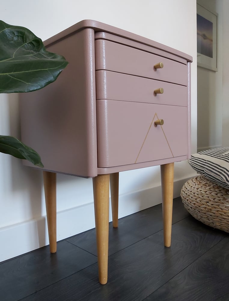 Image of SCHREIBER BENT PLY BEDSIDE CABINET WITH METALLIC GEOMETRICS