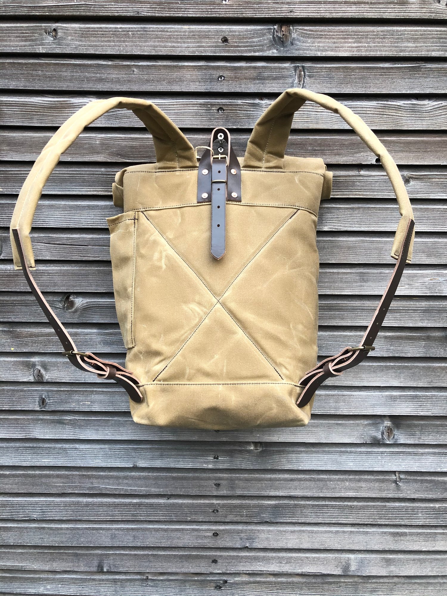 Image of waxed canvas backpack / waterproof backpack with padded shoulder straps