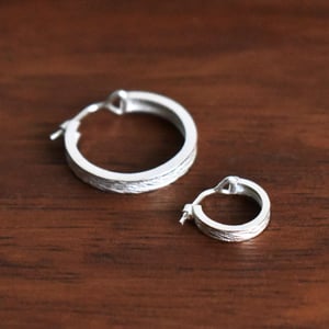 Image of Silver Scratches hoop earrings