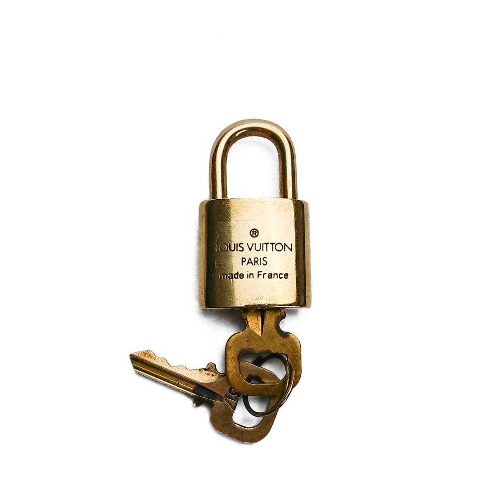 Image of Louis Vuitton Cadena Padlock