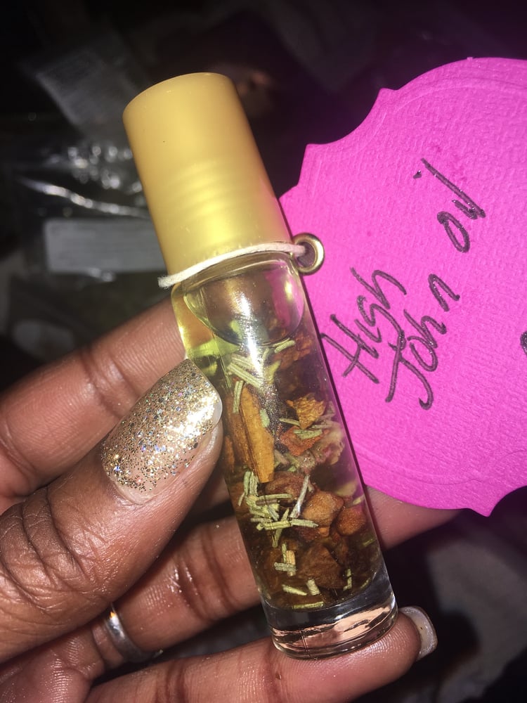 Image of HIGH JOHN THE CONQUEROR OIL-RITUAL WORK HOODOO OIL