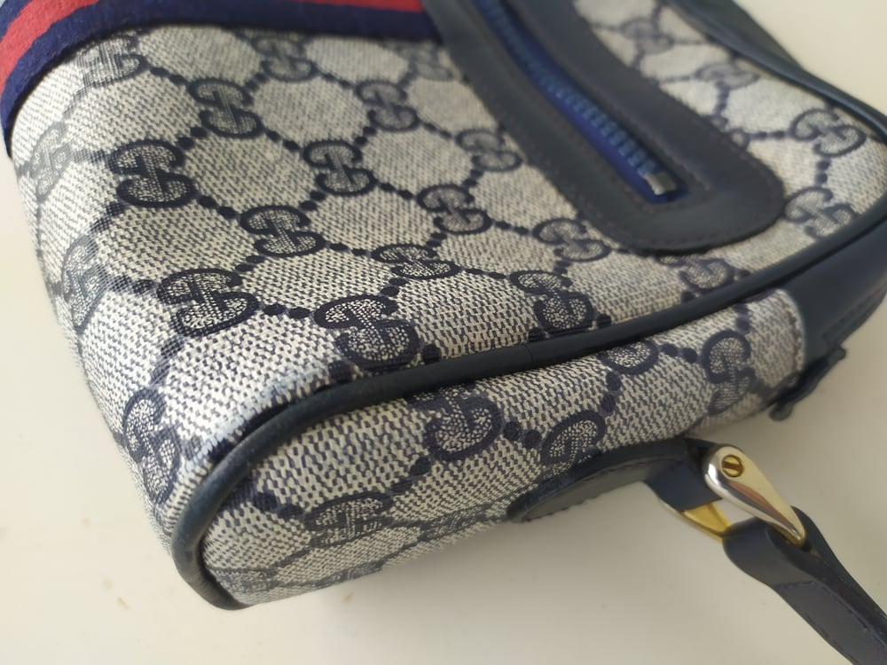 Image of Vintage Gucci blue GG monogram Ophidia bag