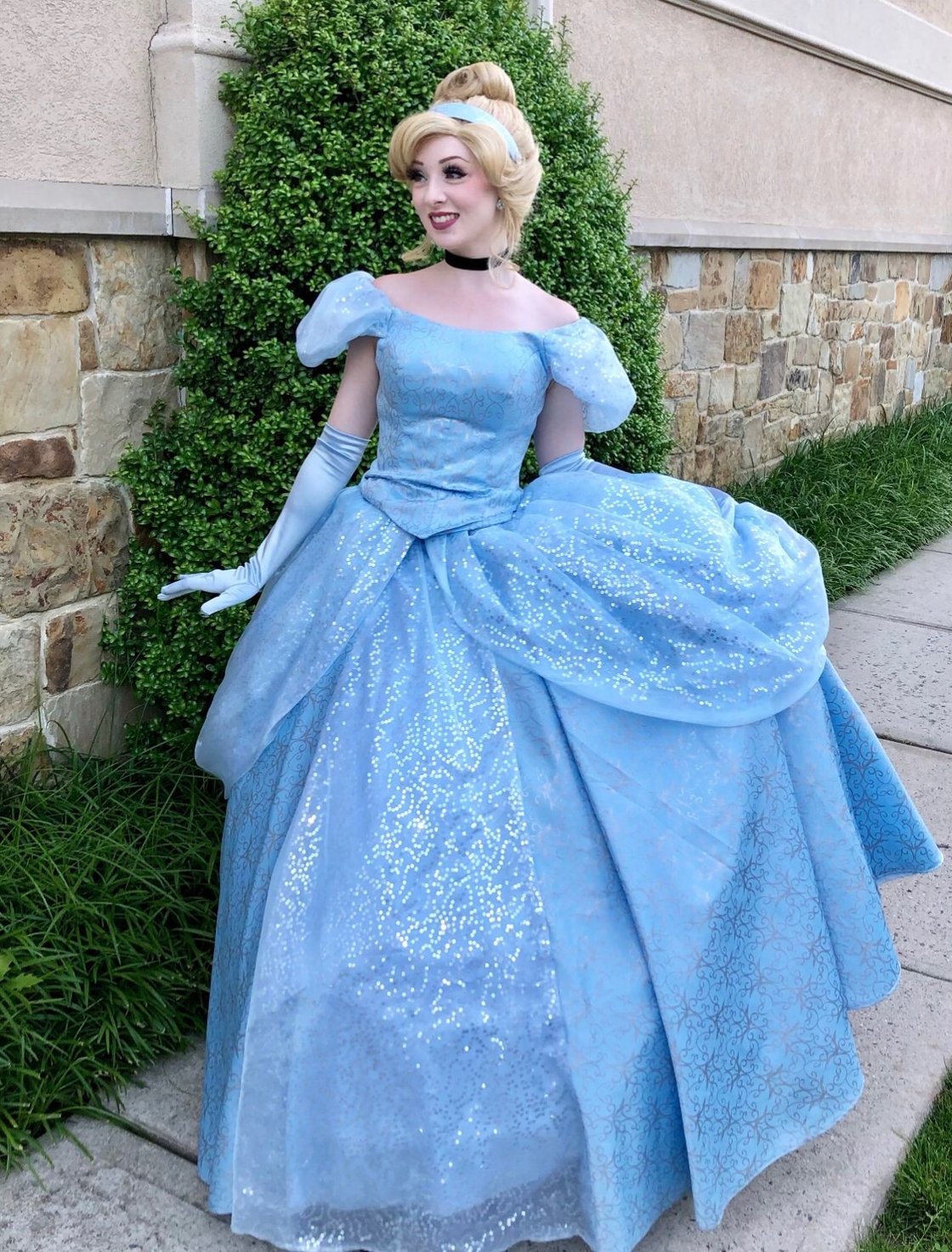 Image of ENCHANTED EVER AFTER PRINCESS PHOTOSHOOT EXPERIENCE- CINDERELLA, SNOW QUEEN, RAPUNZEL