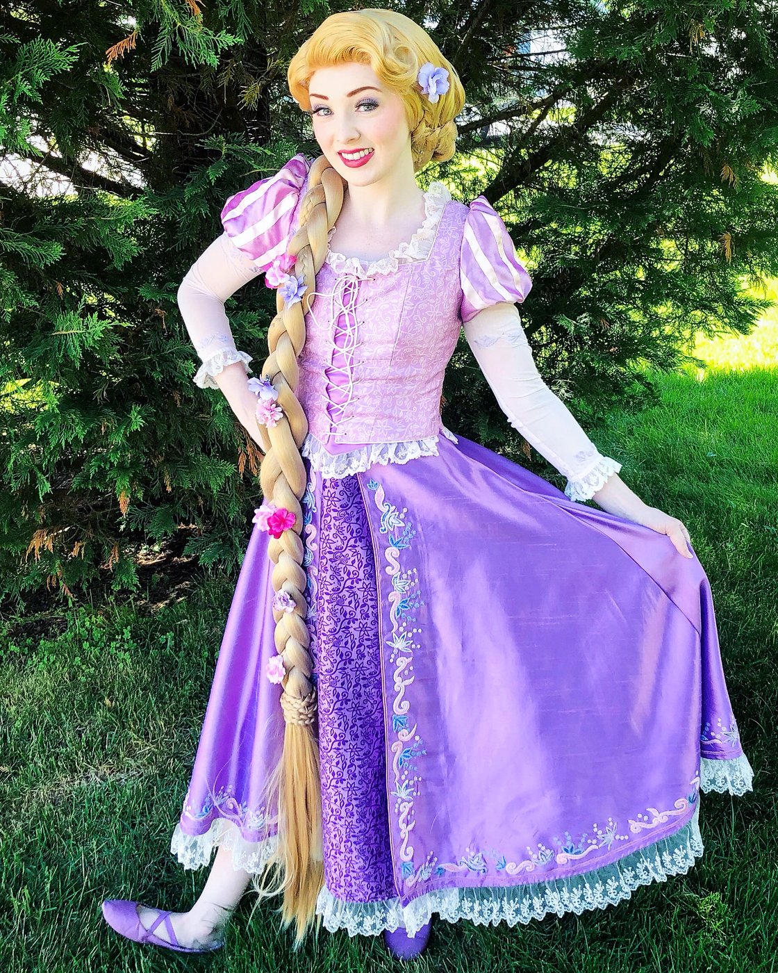 Image of ENCHANTED EVER AFTER PRINCESS PHOTOSHOOT EXPERIENCE- CINDERELLA, SNOW QUEEN, RAPUNZEL