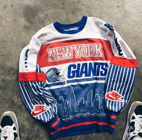 Image of Original 90’s NY Giants Skyline Crewneck Sweatshirt.