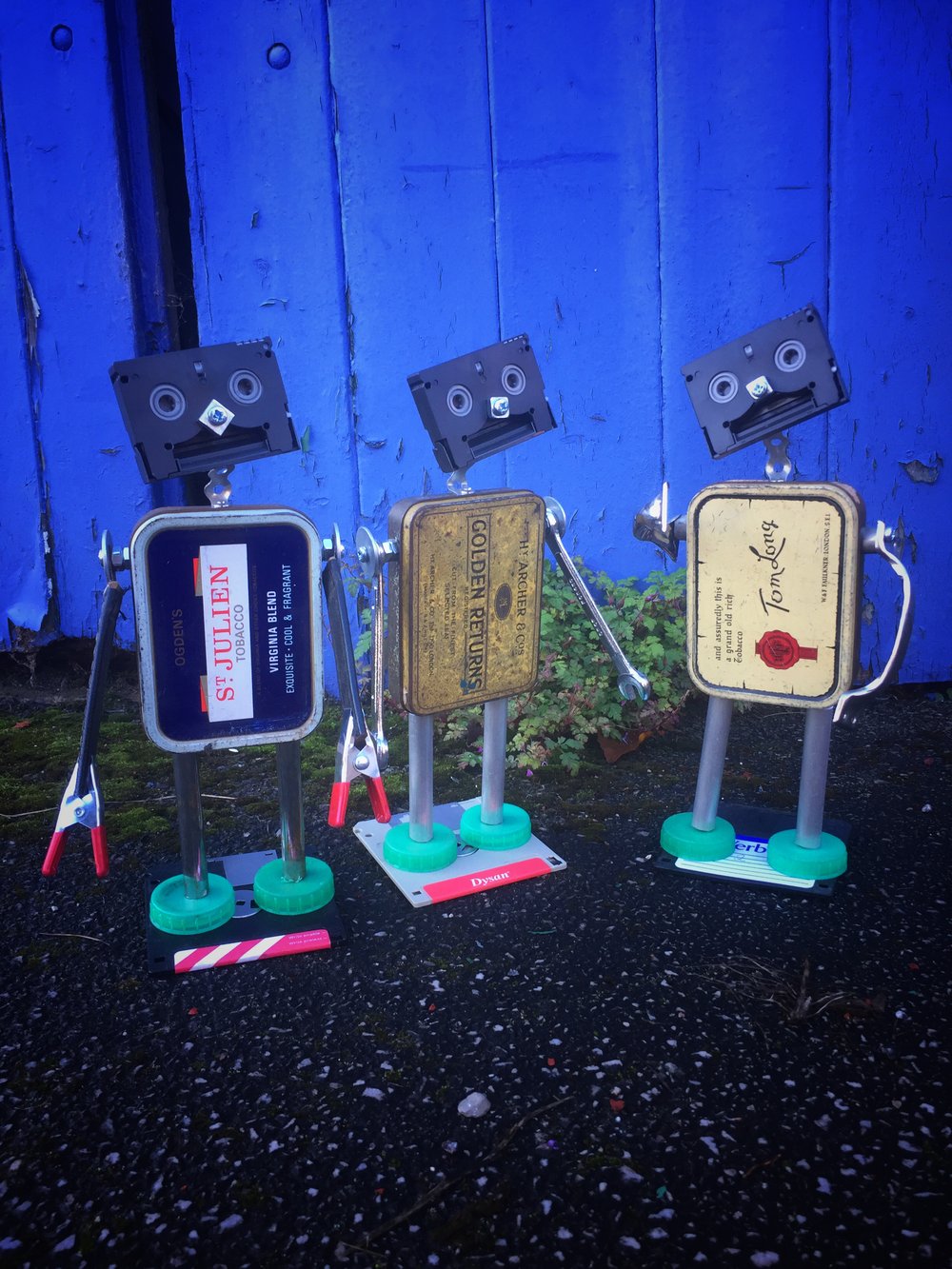 Image of Tobacco Tin ‘bots