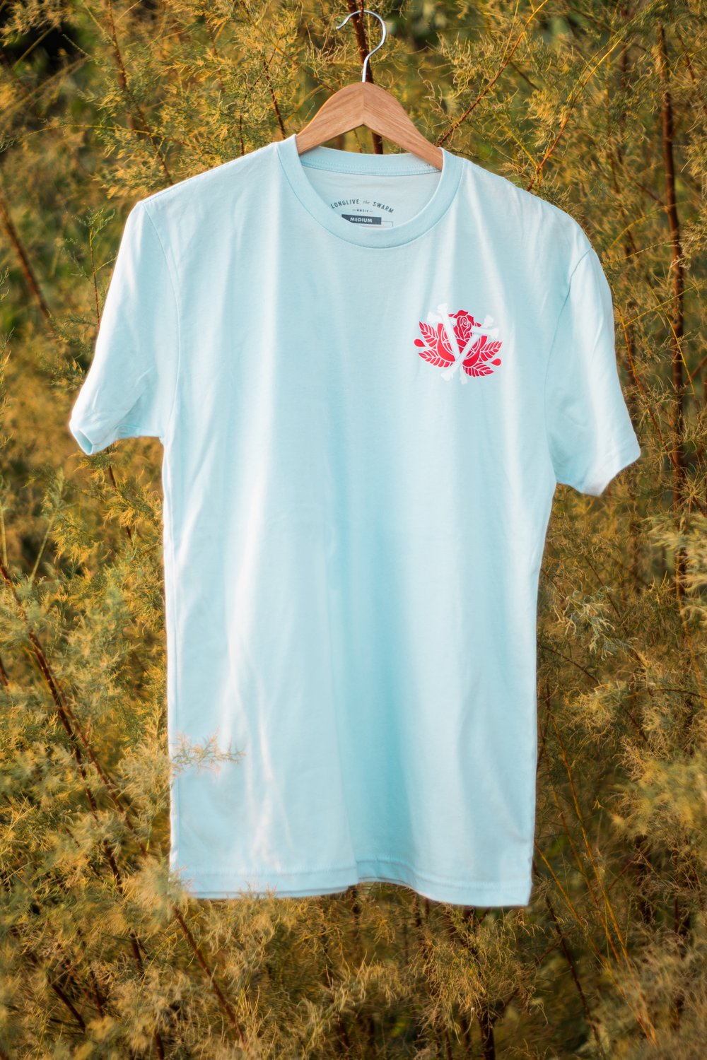 ROSE & BONES TEE (LIGHT BLUE)