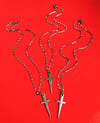 SHARP DAGGER NECKLACE 