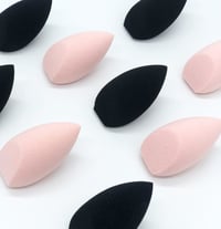 Image 1 of MAKEUP SPONGE