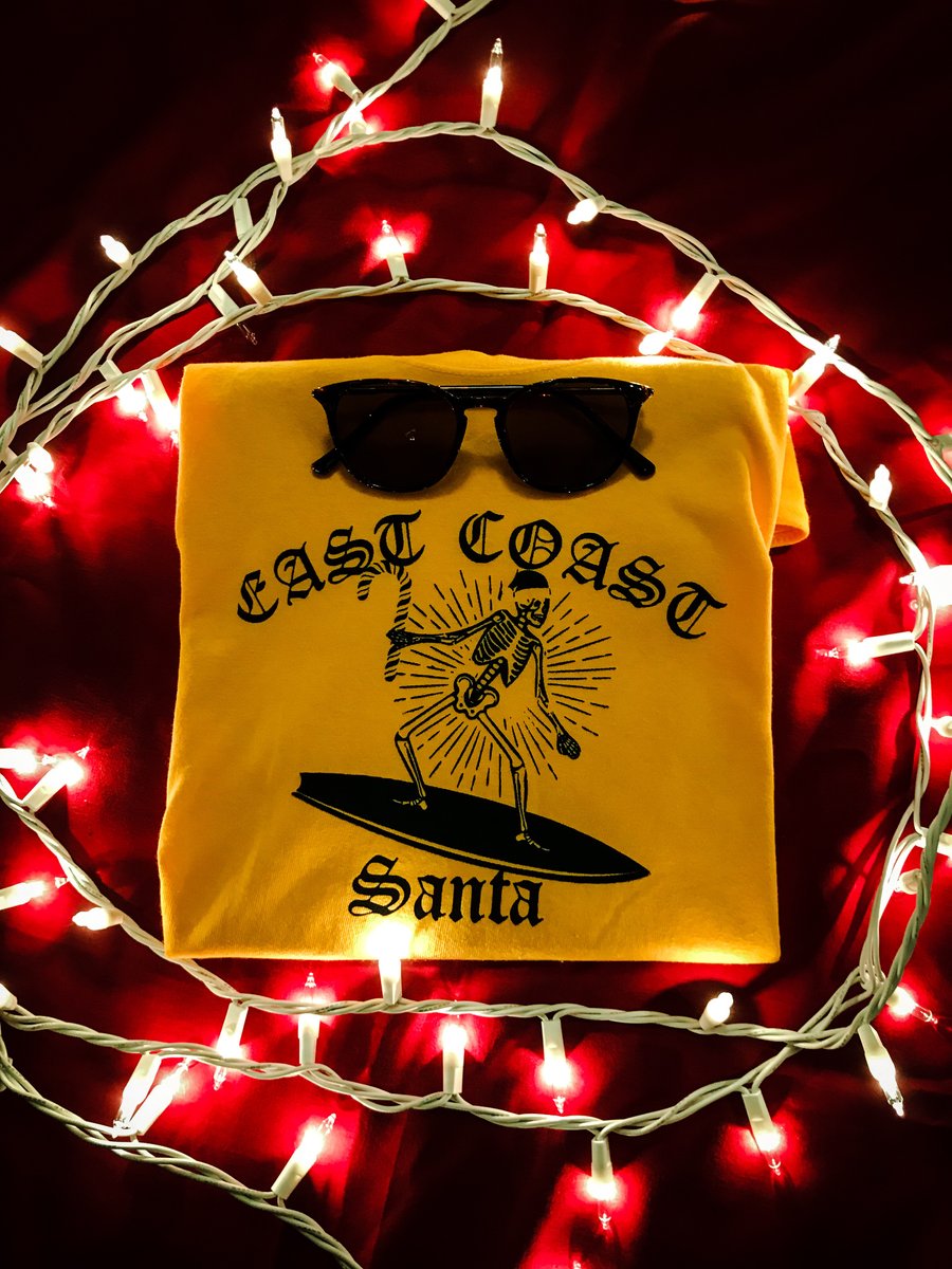 Image of GOLD east coast Santa short sleeve 