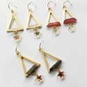 Pyramid Jewel Earrings - Golden