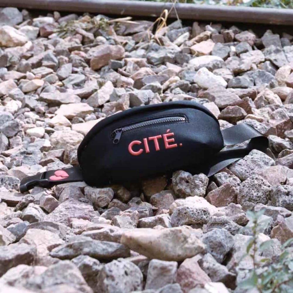 Banane [CITE.] ROUGE