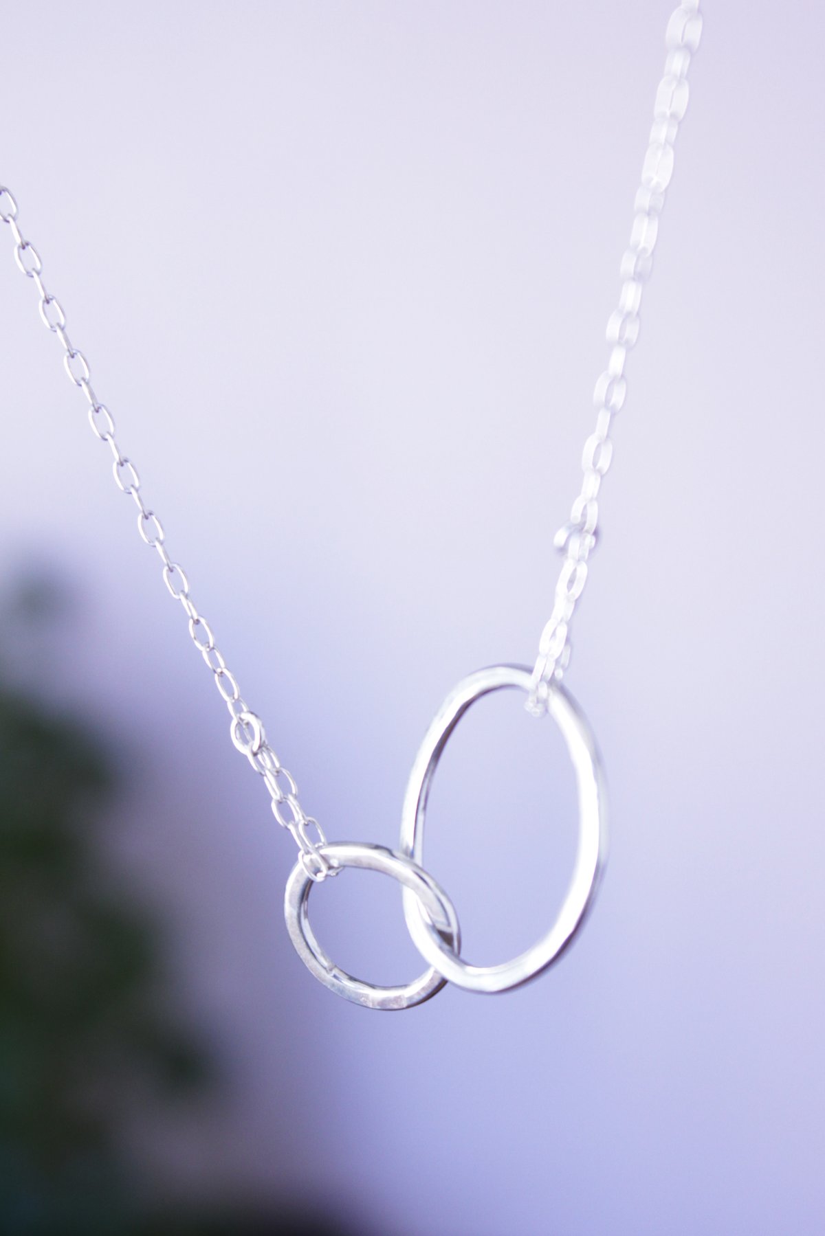 Image of Interlocking silver loops necklace
