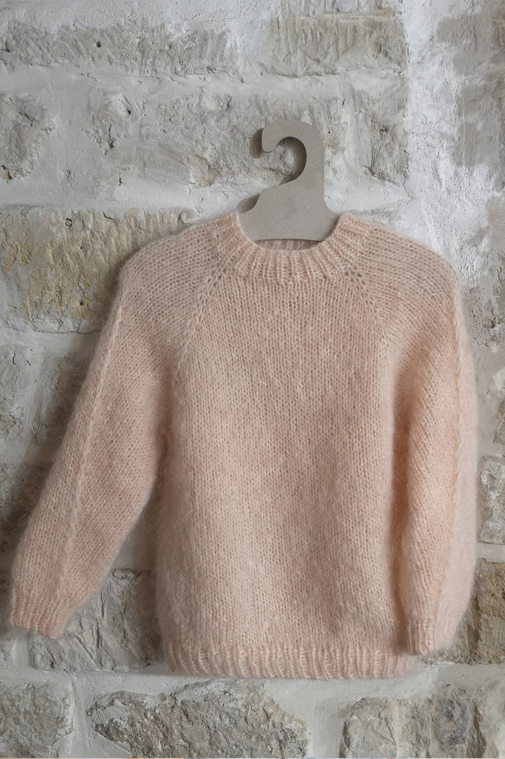 - PATRON/PATTERN | CharlotteSometime