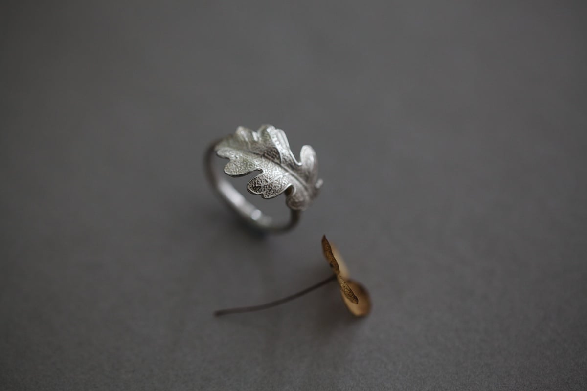 Image of *SALE* oak leaf ring (in silver or 9ct gold)