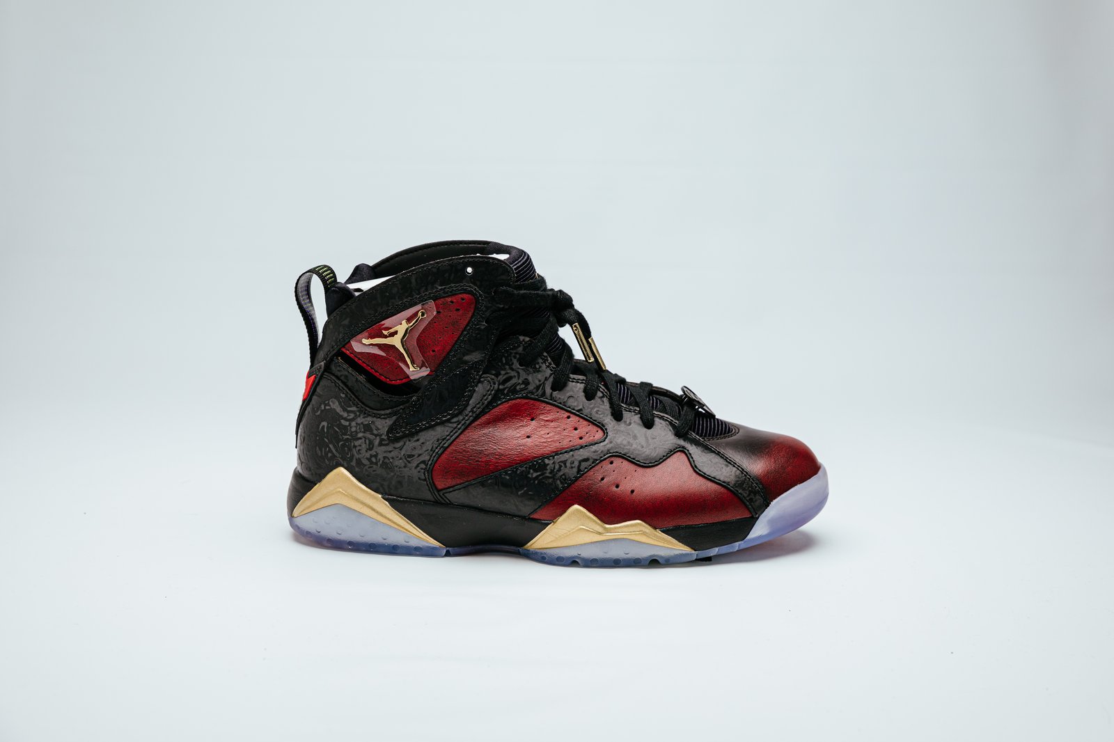 jordan 7 retro doernbecher