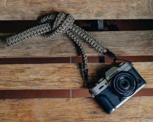 Image of Paracord camera shoulder strap with quick release buckle attachments