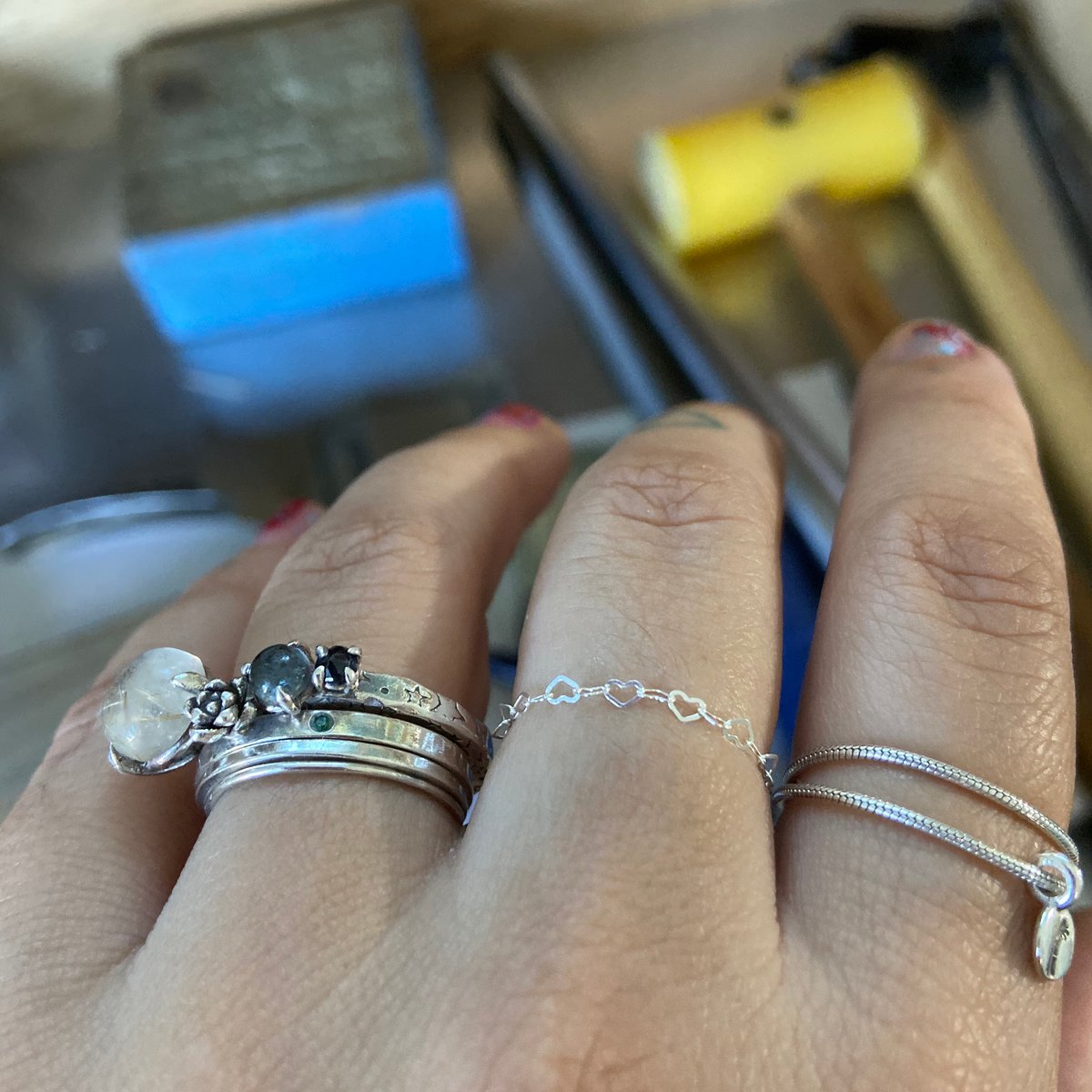 Image of Tiny heart chain ring