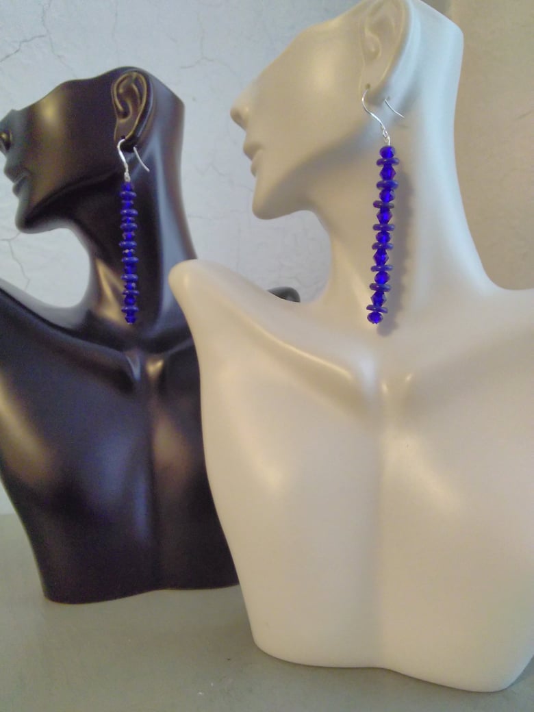 Image of ROYAL BLUE JADE RONDELLE EARRINGS