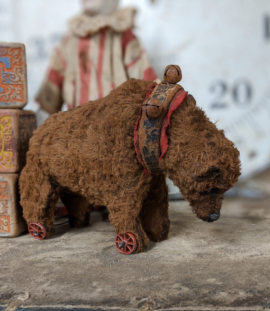 Image of 4" tall old antique style bear pull toy by whendis bears
