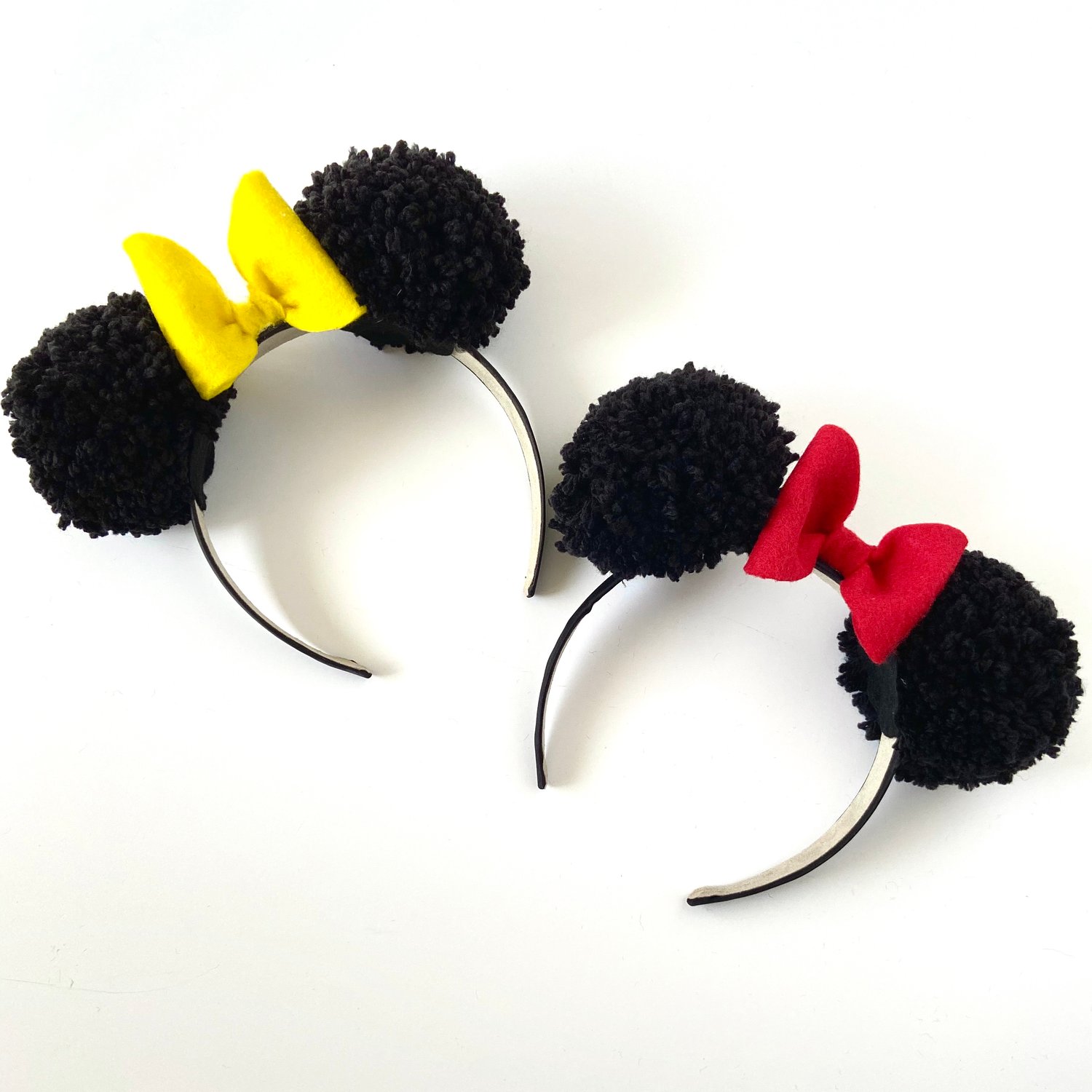 Image of Minnie Pom Ear Headband