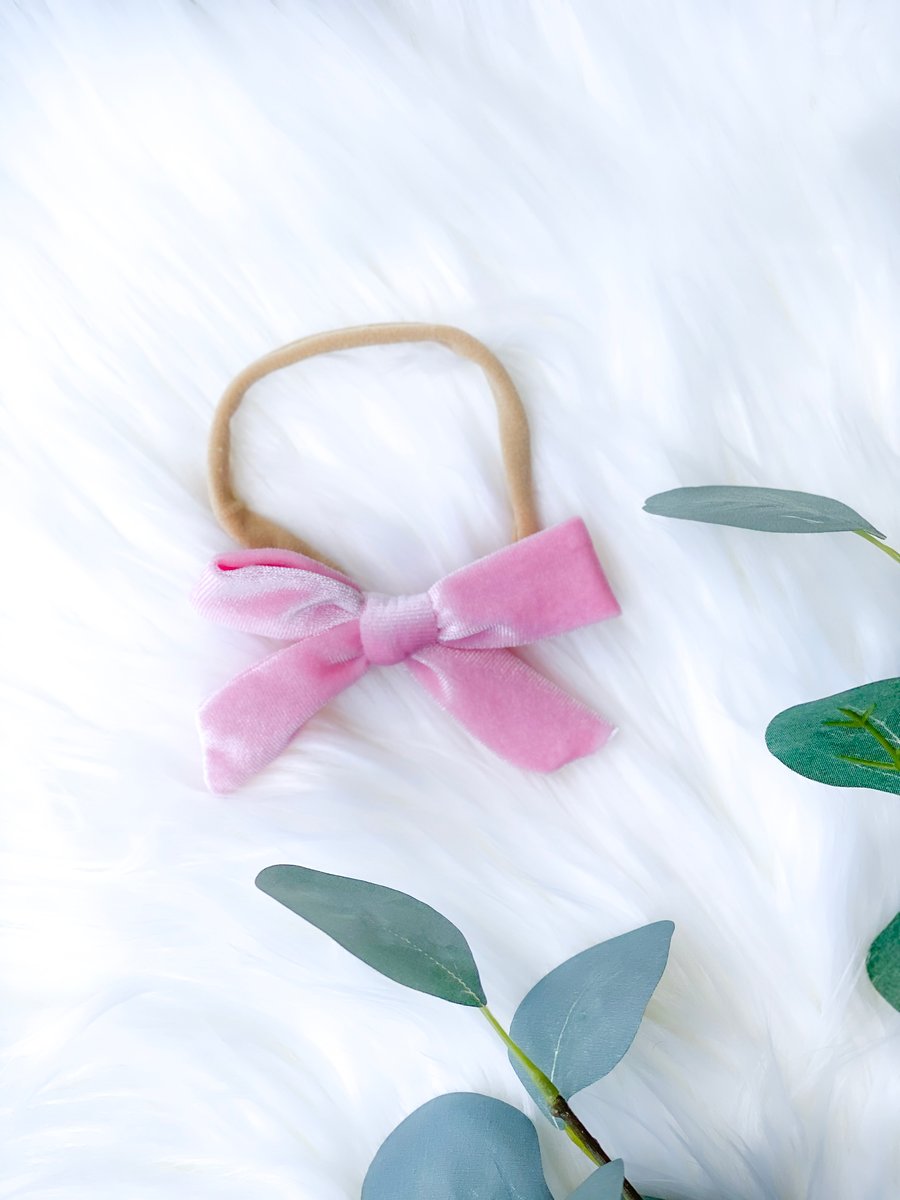 Image of Bubblegum Pink Velvet Bow