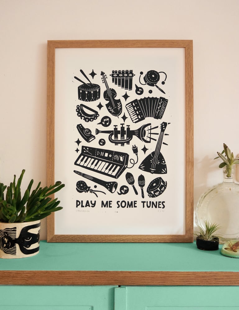 Image of Play me some tunes (lino print - 35x50cm)