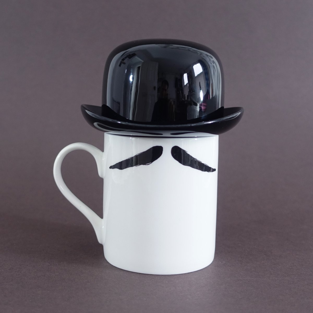Image of Inspector Poirot Moustache Mug and Thomson & Thompson Black Sugar Bowl Set