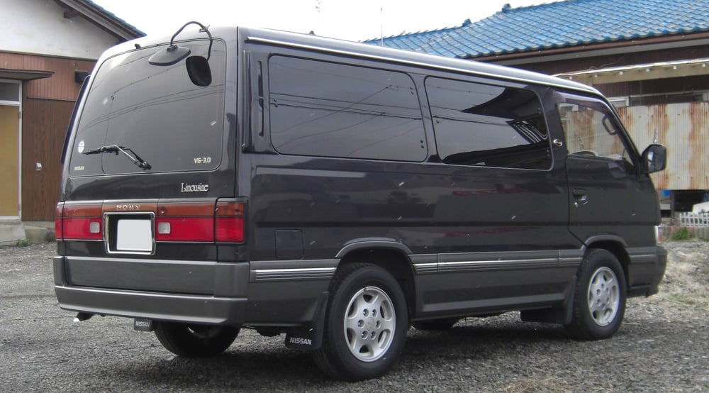 Nissan caravan e24