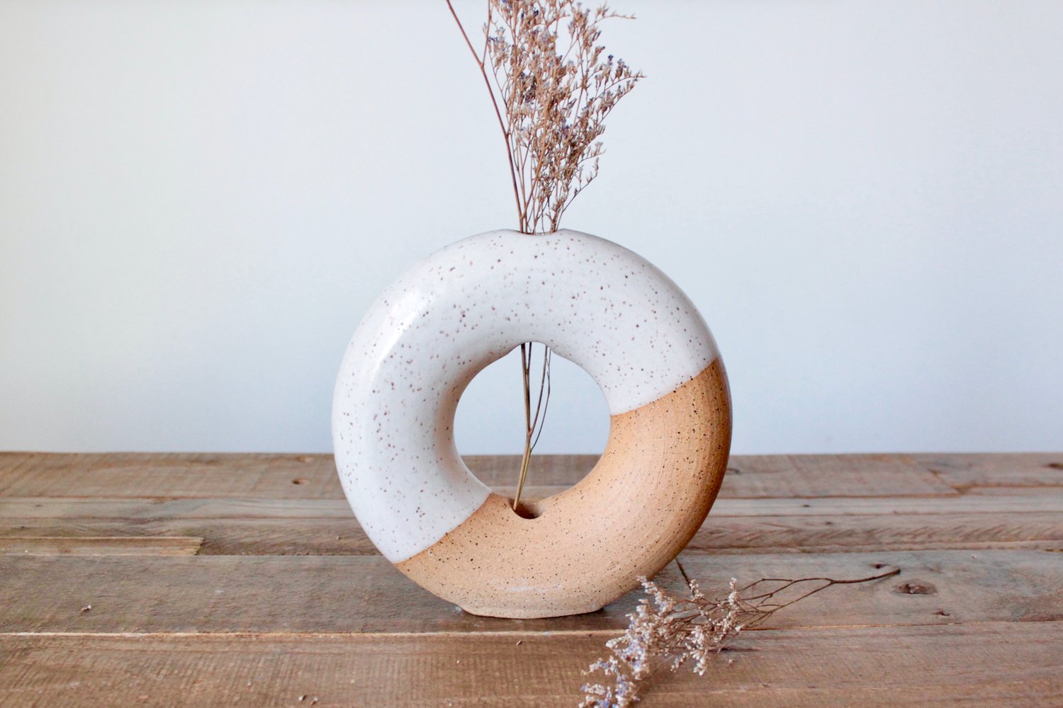 Image of Donut vase with foot in Speckled White