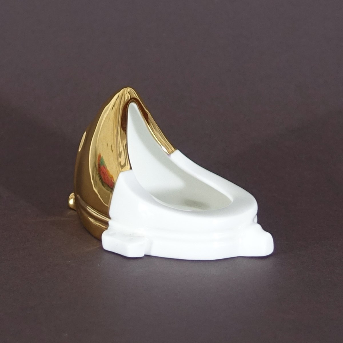 Image of Special Gold Edition Dada Egg Cup -  01