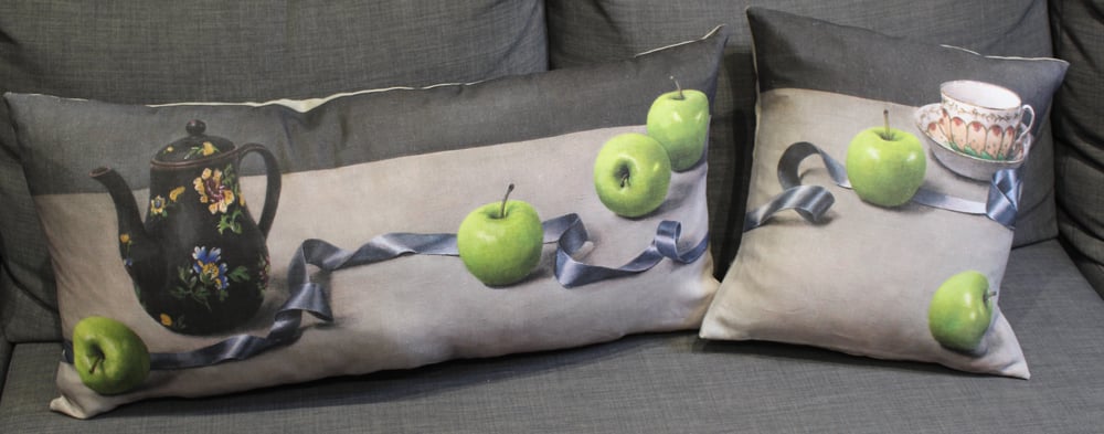 Image of Apples and Ribbon Bundle