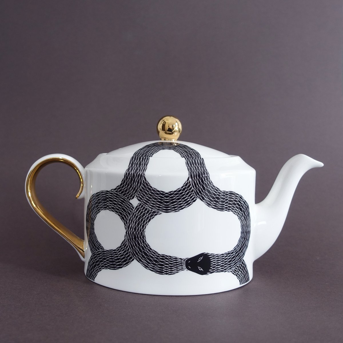 Image of Ouroboros Tea/Coffee Pot