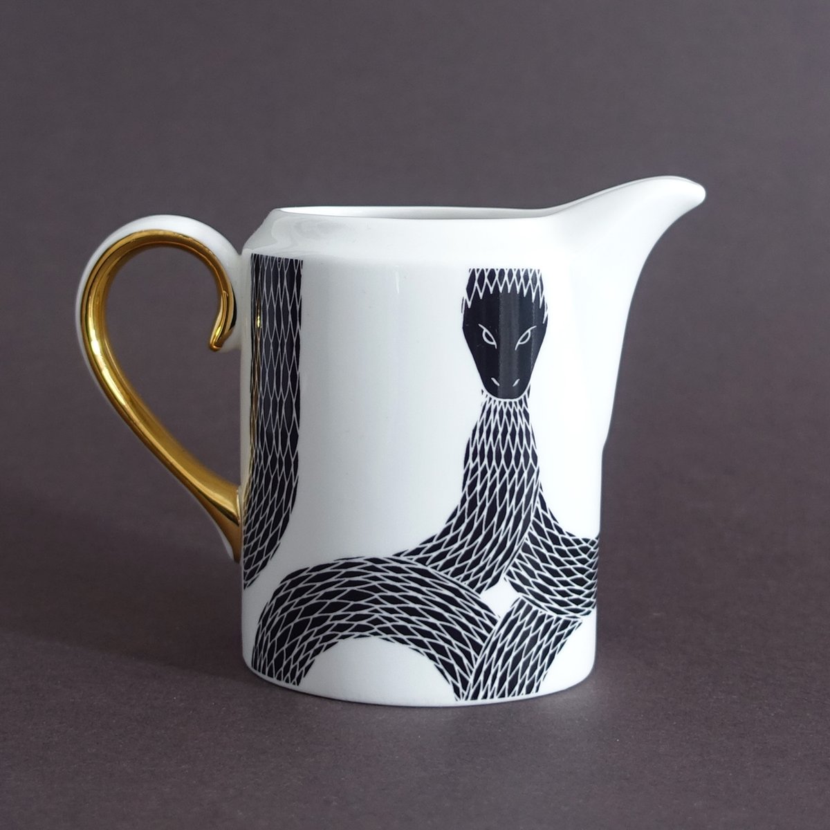 Image of Ouroboros Creamer