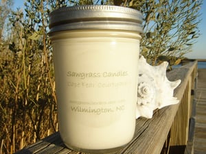 Image of Cape Fear Courtyard - 8oz. aromatherapy soy wax candle