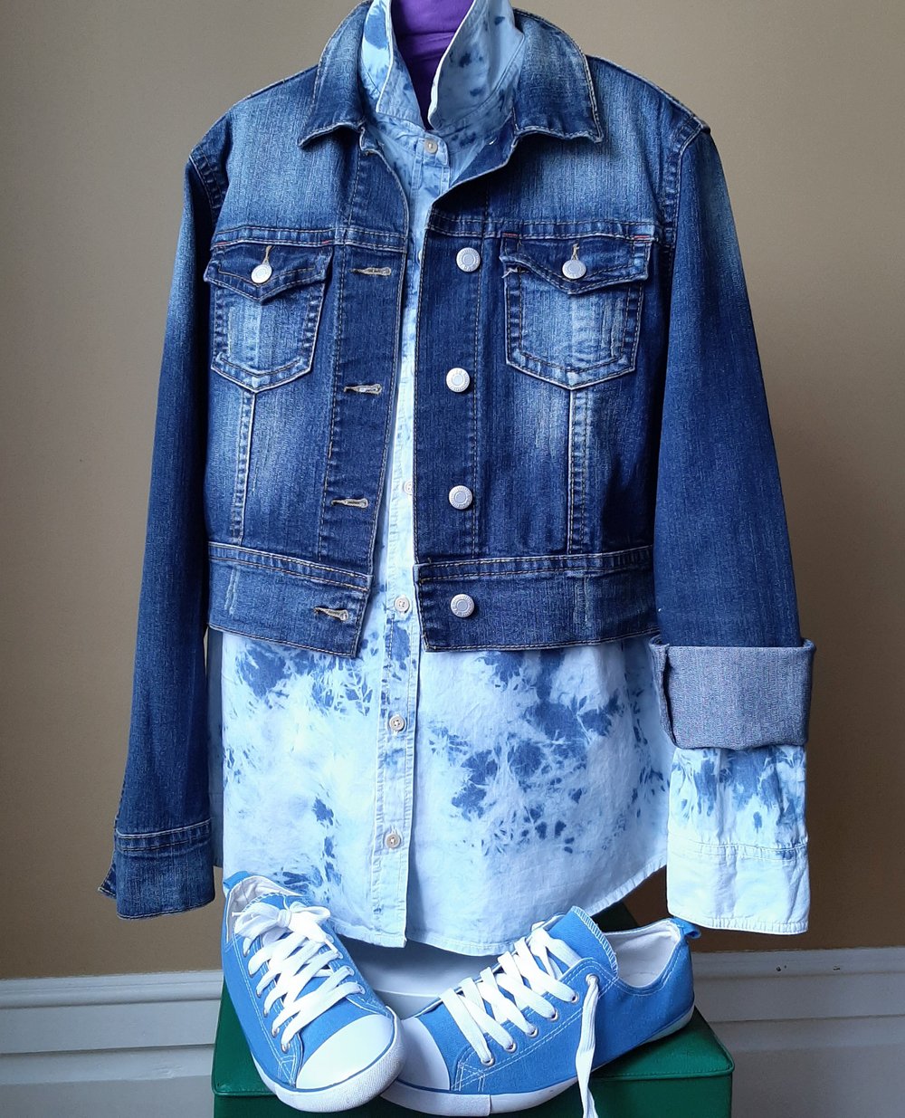 Image of Short-Cut Denim