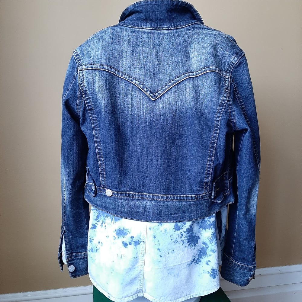 Image of Short-Cut Denim