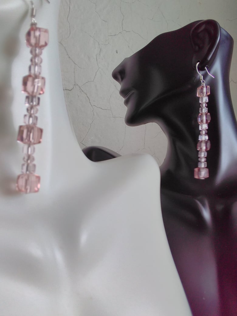 Image of PINK TRI SHAPED EARRINGS