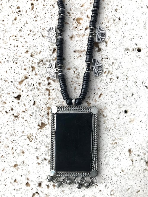 Image of Collier pendentif rectangle GIPSY ROCK
