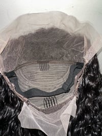 Image 3 of 20 inch water wave wig