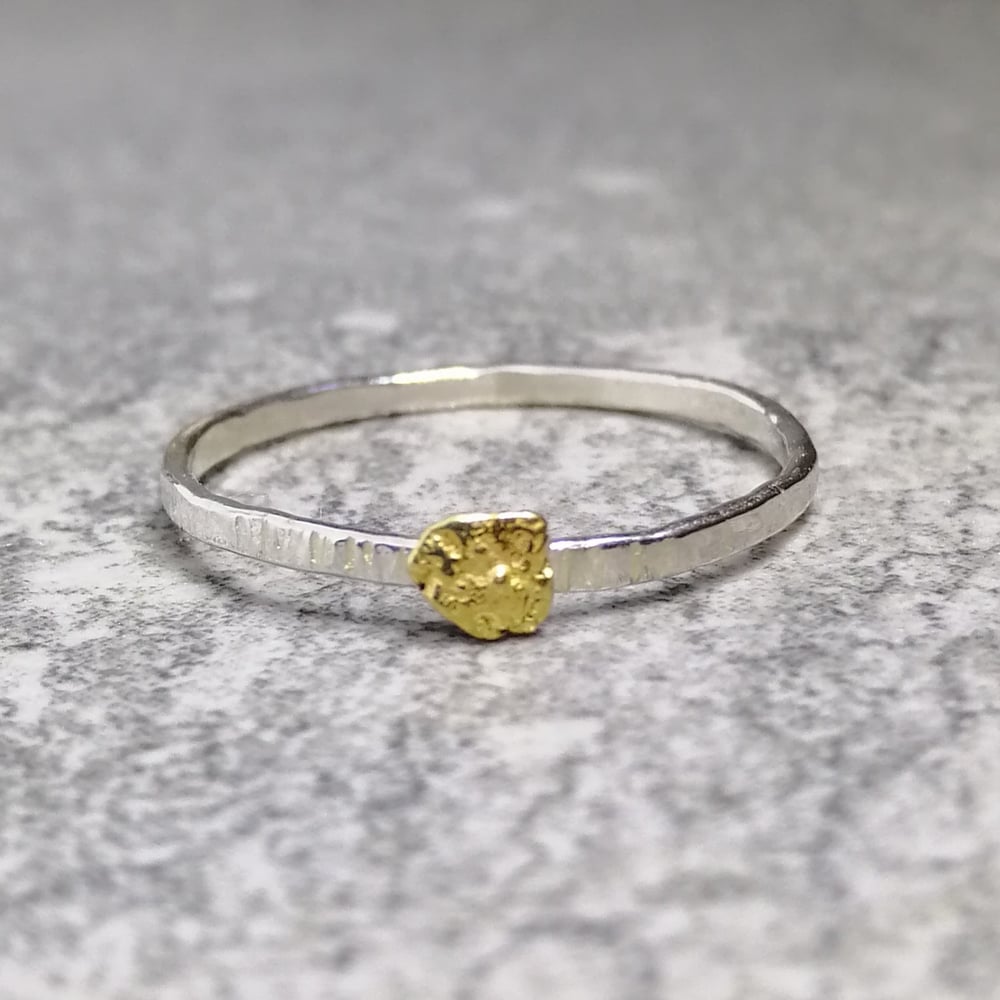 Image of Sterling silver ring with natural fine gold nugget