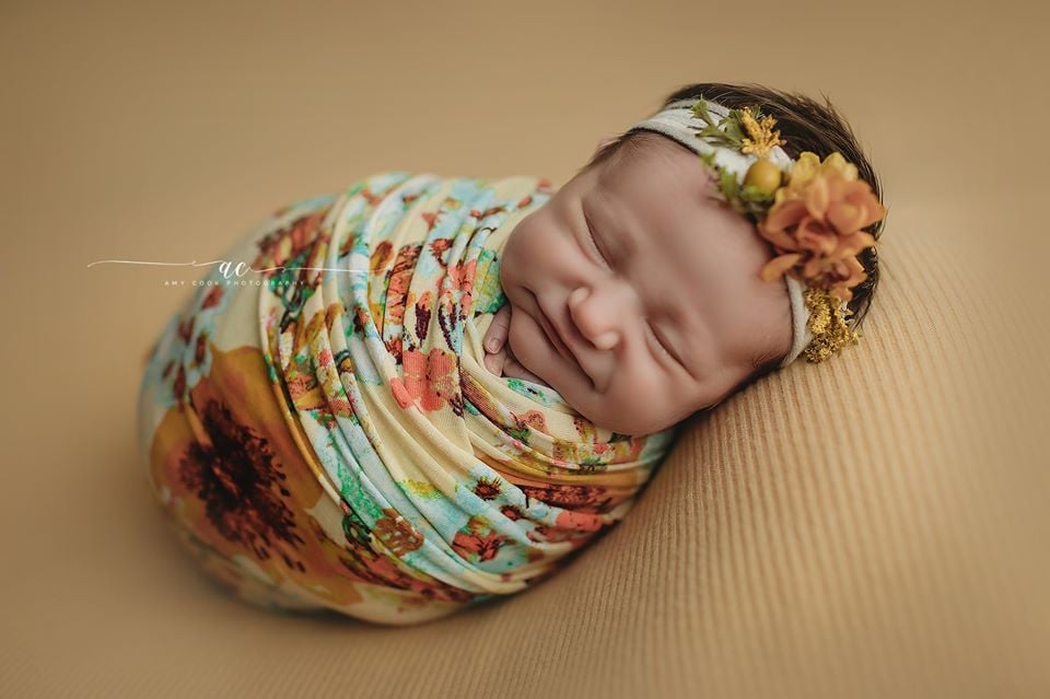 Image of {NEWBORN}Black Friday 2019 - Valid on 2020 Sessions ONLY