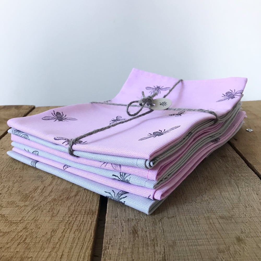 Image of MANCHESTER BEE TEA TOWEL 2 PACK - HAND PRINTED BEES KITCHEN TOWEL