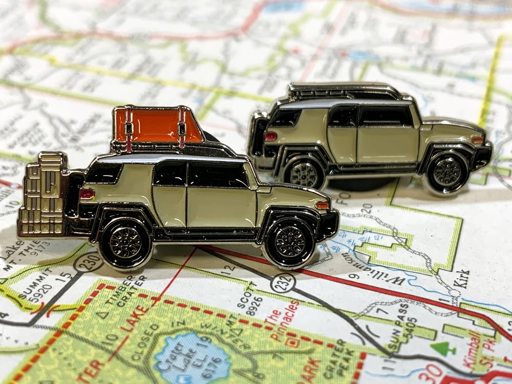 "LANDLAND Mobile Transport" FJ Cruiser Enamel Pins