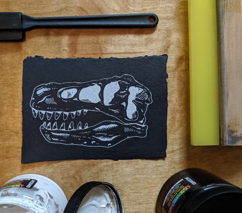 Image of T-Rex skull print