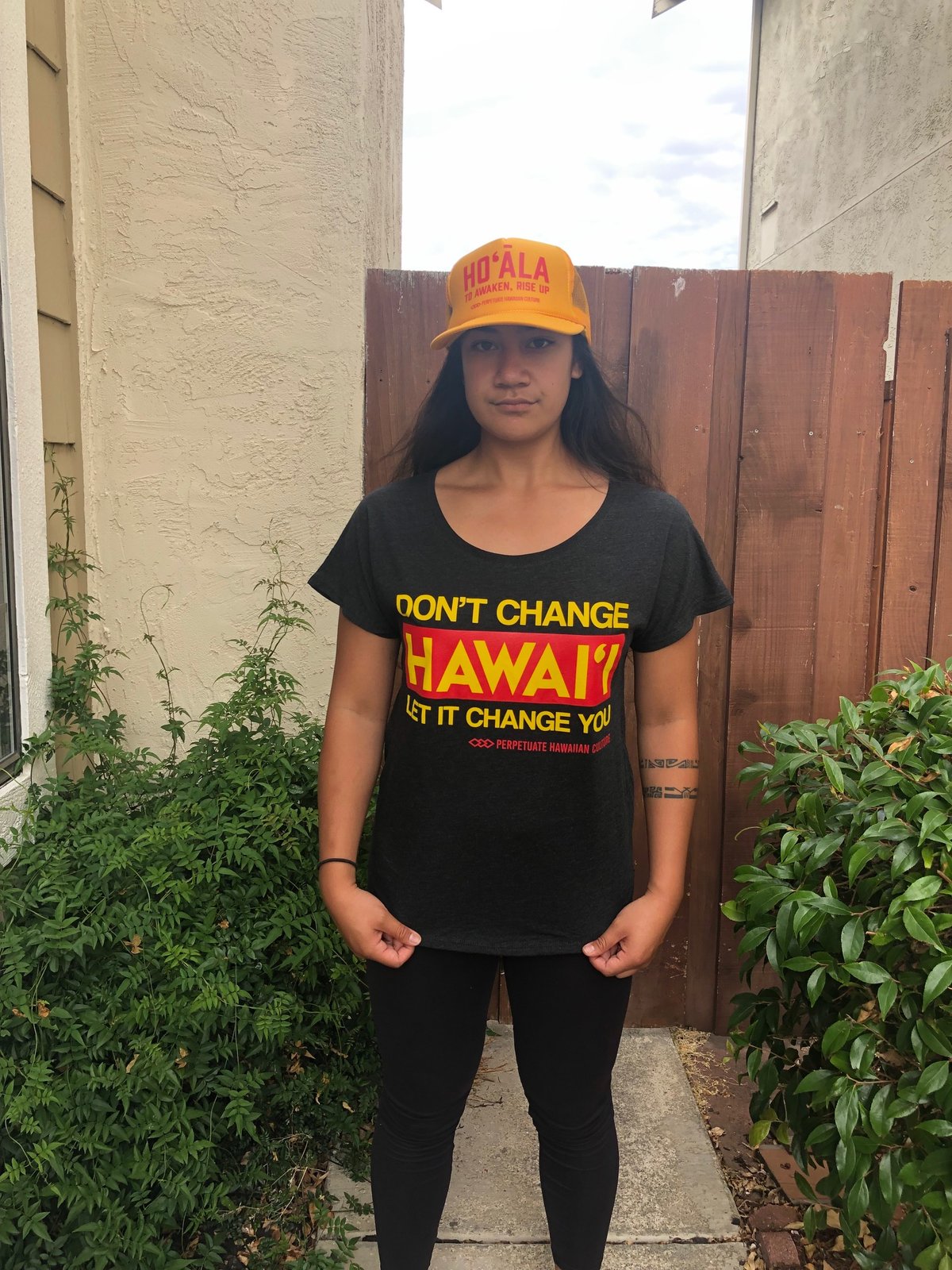 Image of Don't Change Hawai'i Shirt (women's)