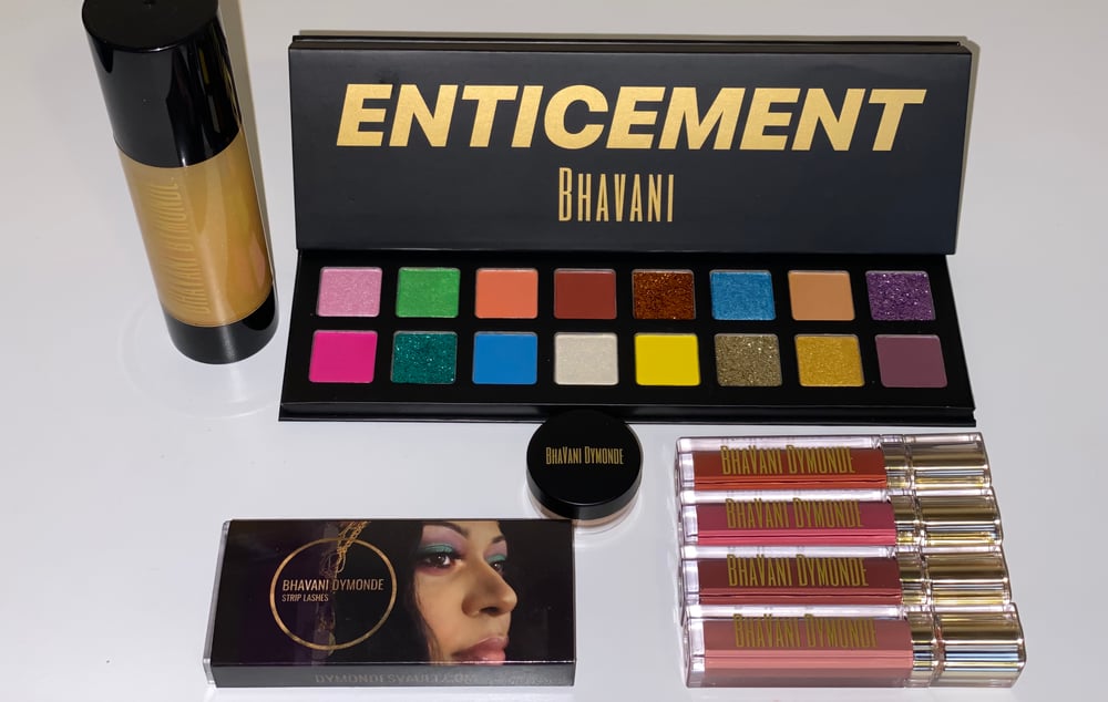 Image of ENTICEMENT HOLIDAY BUNDLE 
